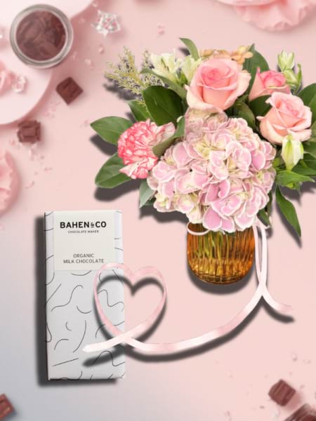 MASON JAR FLOWERS & CHOCOLATE